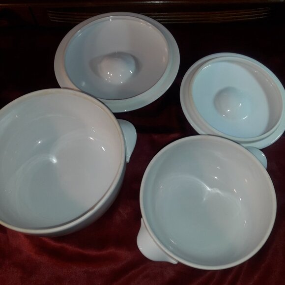 Two Pillivuyt French Porcelain Culinaire White Round Casseroles with Lids - Picture 8 of 14